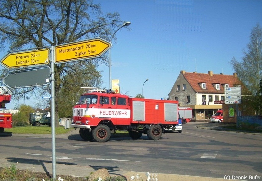 Mein letztes Feuerwehrbild von dem Festumzug in Barth am 01.05.2012