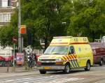 Chevrolet Express Baujahr 2011. VZA Rettungswagen 13-111 Amsterdam-Amstelland. Amsterdam, Niederlande 18-06-2014.