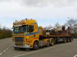 Schwerlasttransporter/424655/scania-r-480-a-6x24-baujahr Scania R 480 A 6X2/4 Baujahr 2010. Voorhout, Niederlande 19-04-2015.