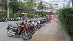 alle/188147/mopedkolonne-in-phuket-patong-am-212012 Mopedkolonne in Phuket (Patong) am 2.1.2012.