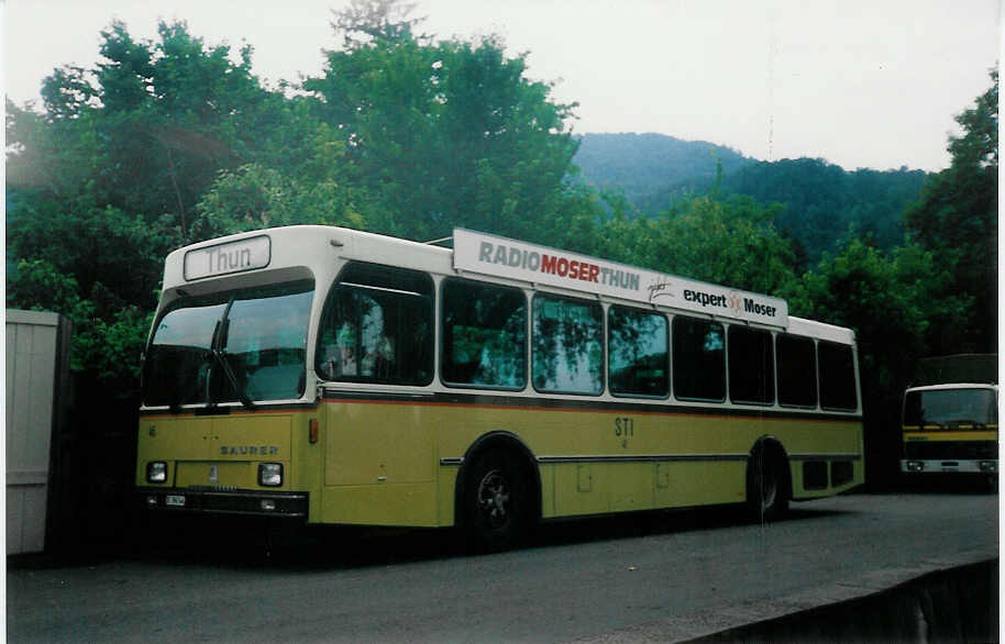 (012'602) - STI Thun - Nr. 46/BE 396'546 - Saurer/R&J am 21. Juni 1995 bei der Schifflndte Thun