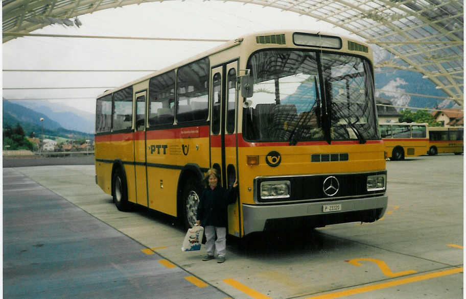 (014'232) - PTT-Regie - P 23'320 - Mercedes/FHS am 2. Juli 1996 in Chur, Postautostation