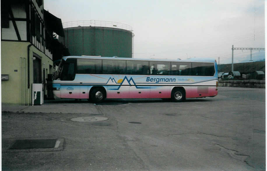 (014'522) - Bergmann, Adelboden - BE 240 - Neoplan am 17. Juli 1996 in Frutigen, Hotel Terminus