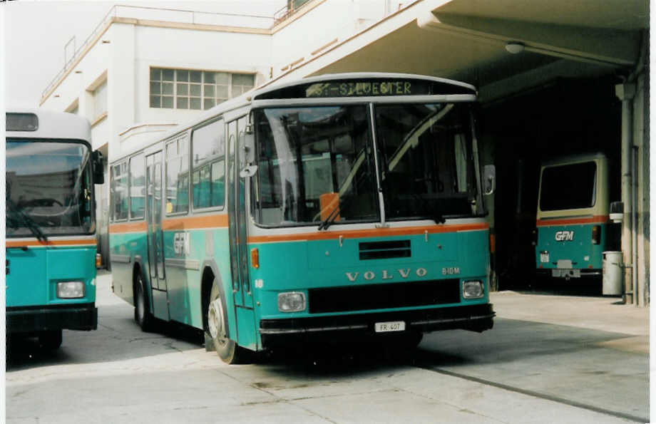 (030'605) - GFM Fribourg - Nr. 98/FR 407 - Volvo/Hess am 3. April 1999 in Fribourg, Garage