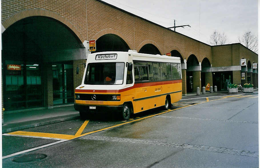 (030'828) - Lengacher, Mhlethurnen - Nr. 3/BE 364'559 - Mercedes/Kowex am 11. April 1999 beim Bahnhof Mnsingen