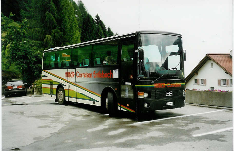 (032'915) - Huber, Entlebuch - LU 15'631 - Van Hool am 27. Juni 1999 in Disentis, Coop