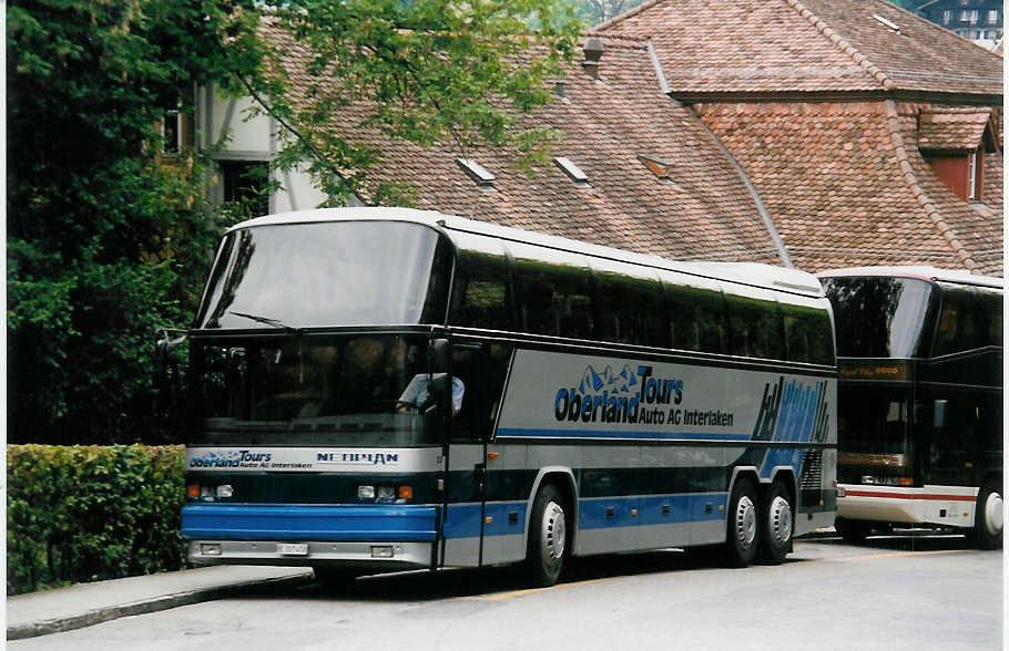 (034'117) - AAGI Interlaken - Nr. 23/BE 307'458 - Neoplan am 12. Juli 1999 in Bern, Brengraben