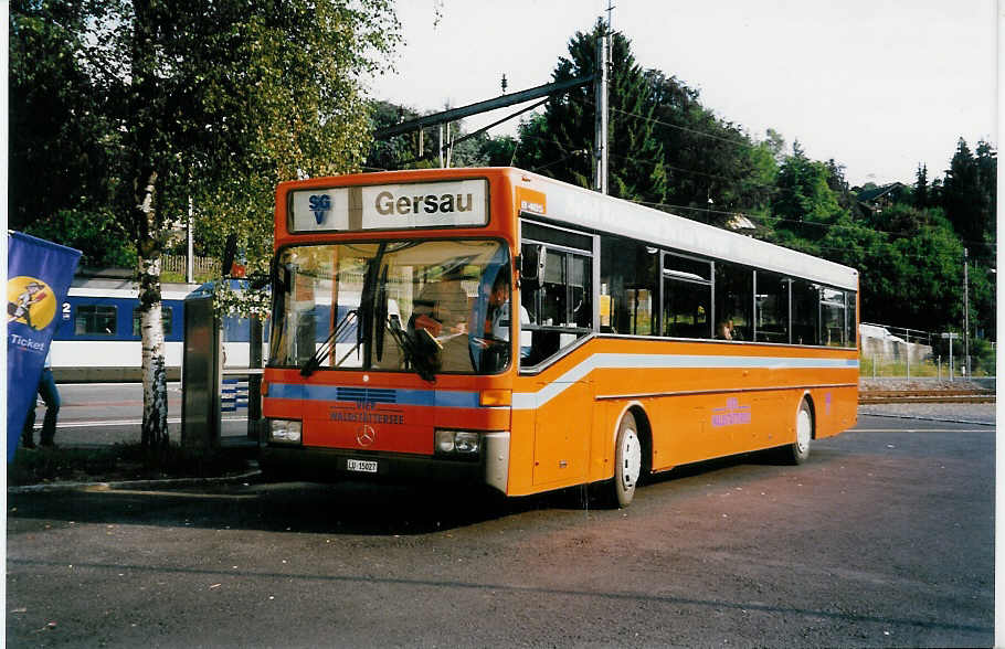 (034'630) - Wegmller, Weggis - LU 15'027 - Mercedes am 19. Juli 1999 beim Bahnhof Kssnacht