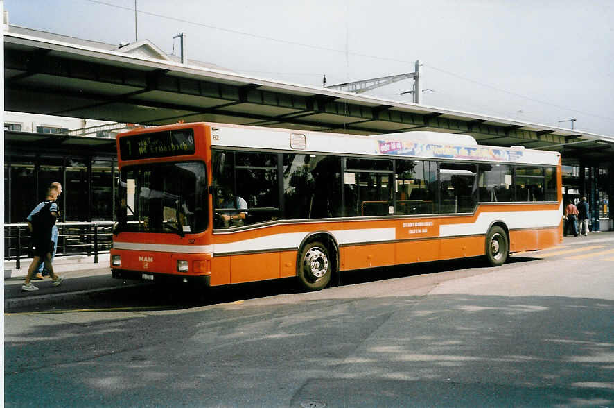 (036'011) - SOO Olten - Nr. 82/SO 21'937 - MAN am 28. August 1999 beim Bahnhof Olten