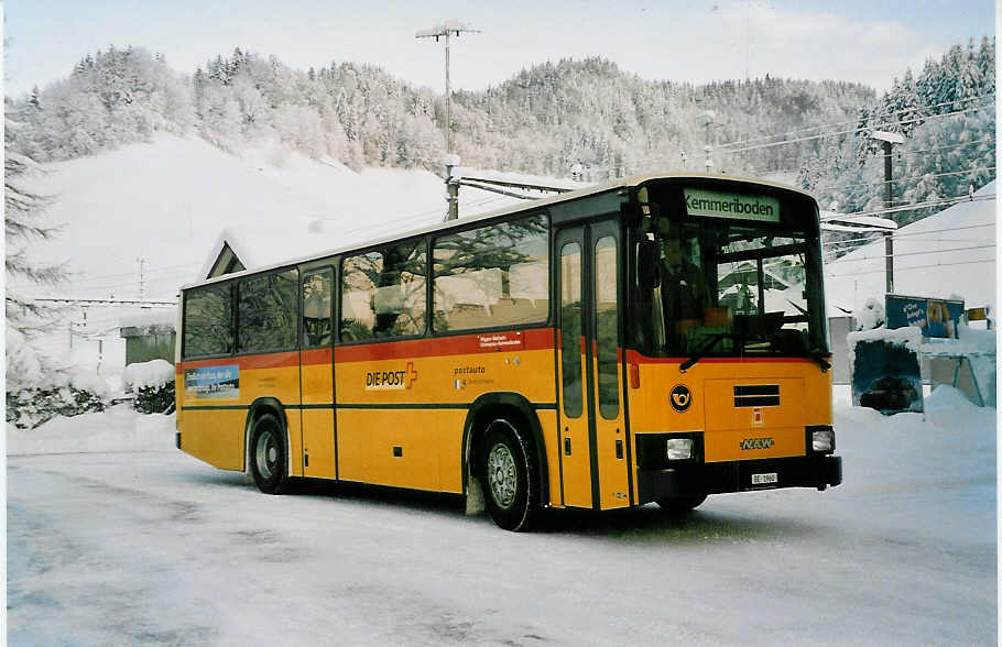 (038'128) - ASK Schangnau - BE 1960 - NAW/R&J am 30. Dezember 1999 beim Bahnhof Wiggen