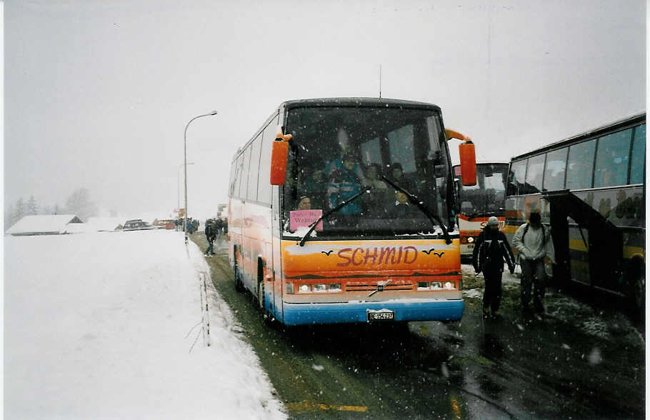 (039'209) - Schmid, Jegenstorf - BE 154'237 - Volvo am 20. Februar 2000 in Adelboden, Kreuzweg