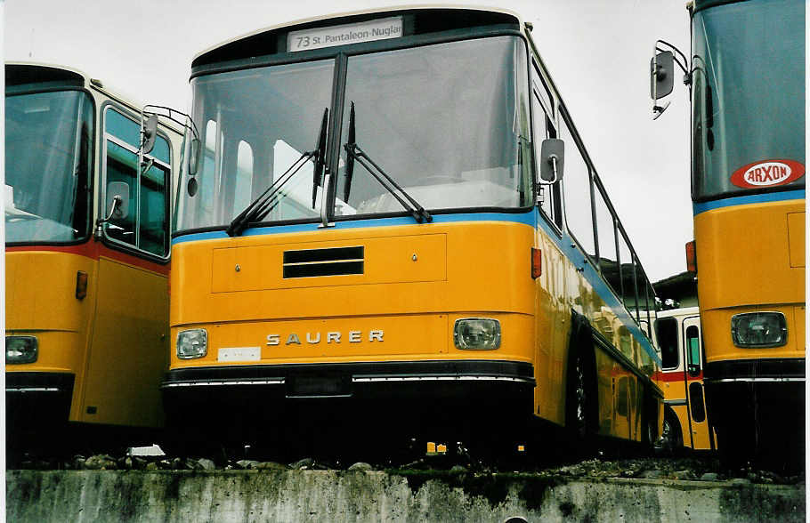 (039'905) - PTT-Regie - P 25'833 - Saurer/Tscher am 18. Mrz 2000 in Btzberg, Heiniger