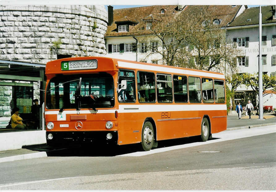 (040'324) - BSU Solothurn - Nr. 44/SO 21'305 - Mercedes/Hess am 22. April 2000 in Solothurn, Amthausplatz