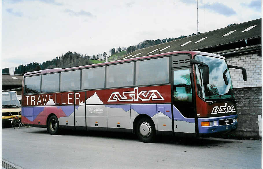 (045'416) - ASKA Aeschi - Nr. 12 - MAN am 19. Mrz 2001 in Thun, Garage STI