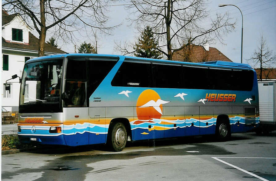 (045'422) - Heusser, Wetzikon - ZH 78'255 - Mercedes am 24. Mrz 2001 in Thun, Grabengut