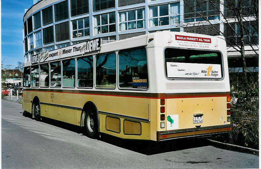 (045'535) - STI Thun - Nr. 46/BE 396'546 - Saurer/R&J am 2. April 2001 bei der Schifflndte Thun