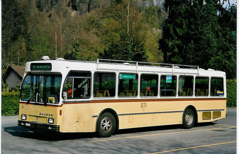 (045'720) - STI Thun - Nr. 54/BE 396'554 - Saurer/R&J am 14. April 2001 bei der Schifflndte Thun