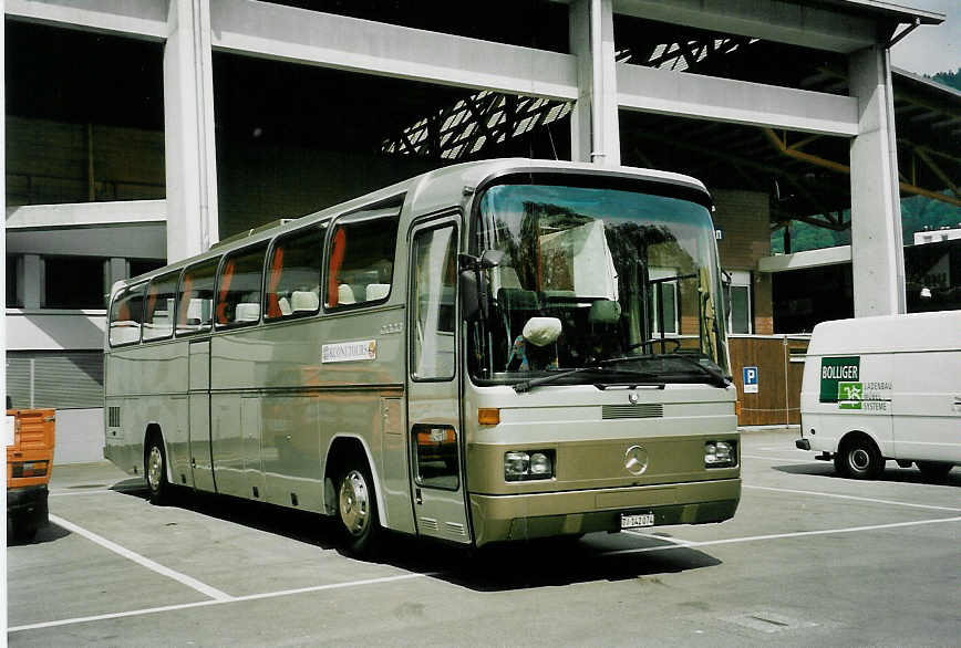 (046'728) - Brogliati, Montagnola TI 142'074 - Mercedes am 21. Mai 2001 in Thun, Grabengut 