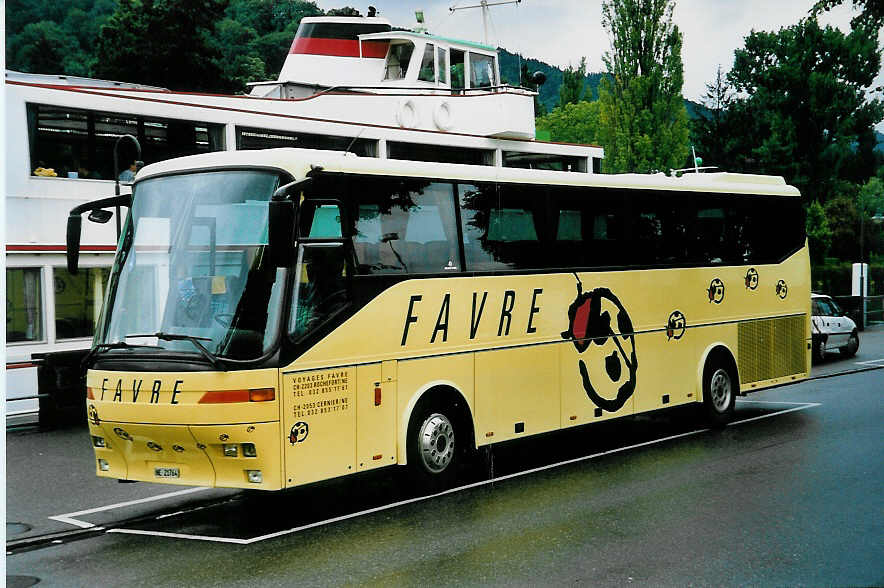 (049'610) - Favre, Rochefort - NE 21'764 - Bova am 7. September 2001 bei der Schifflndte Thun
