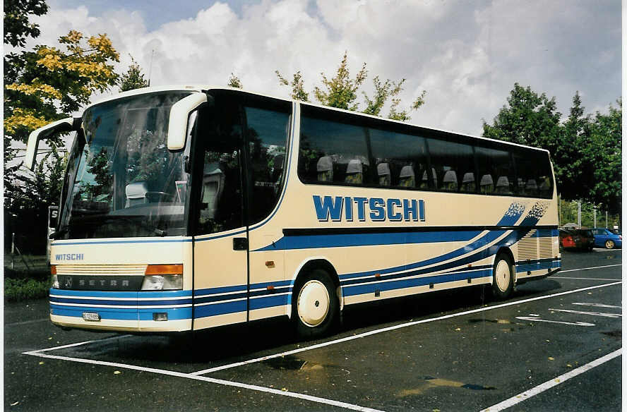 (056'036) - Witschi, Langenthal - BE 129'885 - Setra am 20. September 2002 in Thun, Seestrasse