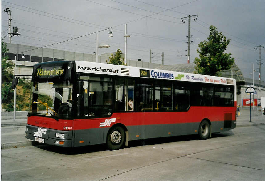 (056'707) - Dr. Richard - Nr. R1013/W 2238 LO - Grf&Stift am 9. Oktober 2002 in Wien, Simmering