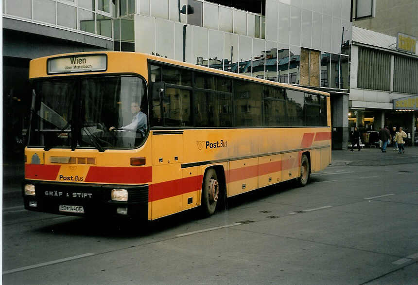 (056'805) - PostBus - BD 14'405 - Grf&Stift am 10. Oktober 2002 in Wien, Floridsdorf