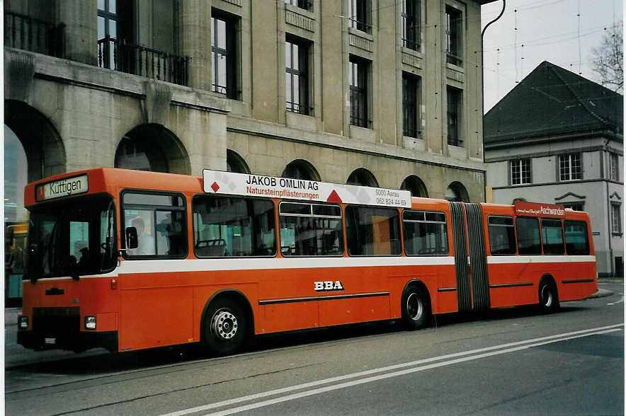 (057'808) - BBA Aarau - Nr. 128/AG 249'028 - Volvo/Hess am 27. Dezember 2002 beim Bahnhof Aarau