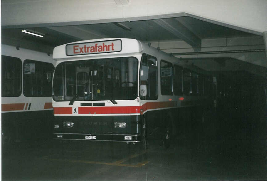 (059'437) - VBSG St. Gallen - Nr. 219/SG 141'219 - Saurer/Hess am 29. Mrz 2003 in St. Gallen, Depot