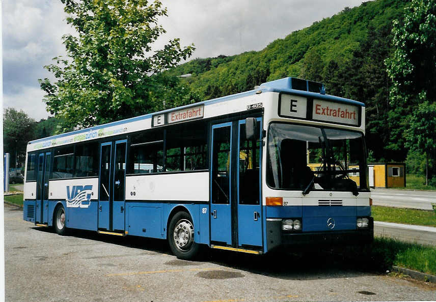 (060'121) - Welti-Furrer, Zrich - Nr. 87 - Mercedes (ex VBZ Zrich Nr. 666) am 12. Mai 2003 in Biel, BTR