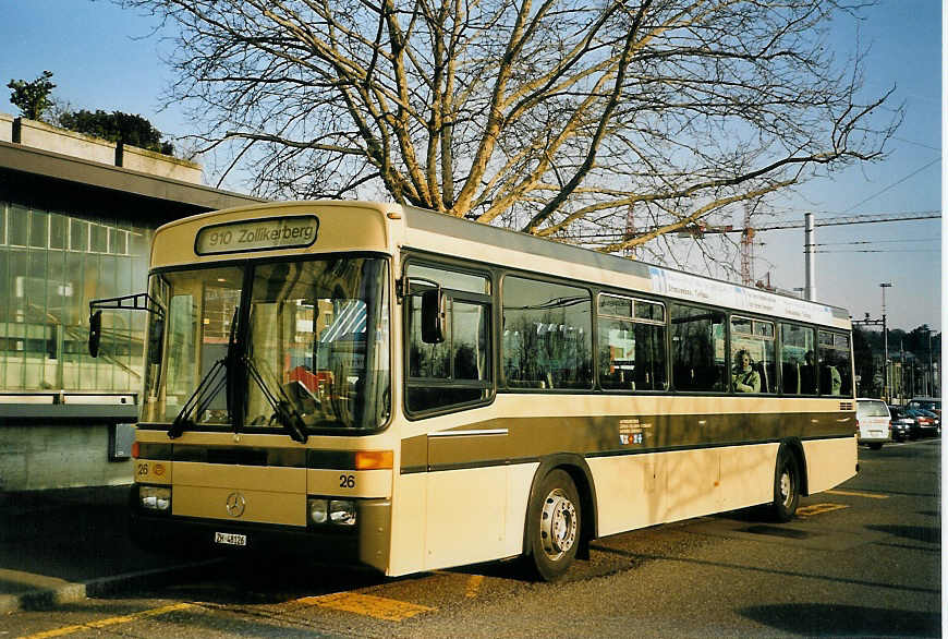 (065'624) - AZZK Zollikon - Nr. 26/ZH 48'126 - Mercedes/R&J am 16. Februar 2004 beim Bahnhof Zrich-Tiefenbrunnen