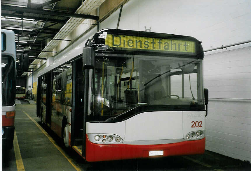 (067'108) - WV Winterthur - Nr. 202/ZH 719'202 - Solaris am 24. April 2004 in Winterthur, Depot Grzefeld