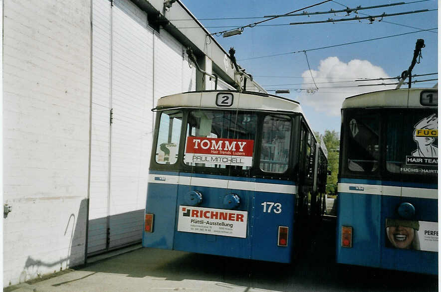 (067'730) - VBL Luzern - Nr. 173 - Volvo/Hess Gelenktrolleybus am 23. Mai 2004 in Luzern, Depot