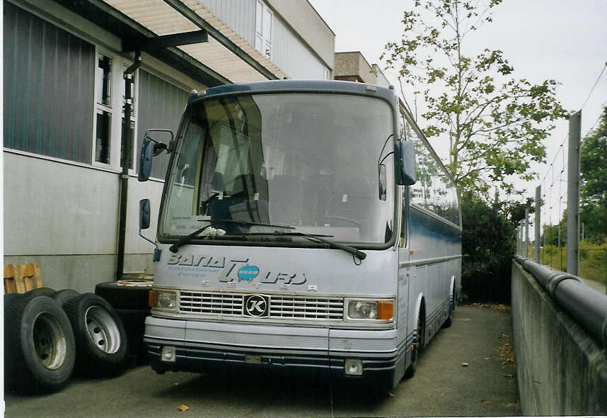 (068'420) - Bana Tours, Zrich - Setra am 19. Juni 2004 in Kloten, EvoBus