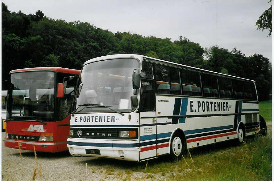 (068'422) - Portenier, Adelboden - Nr. 3 - Setra am 19. Juni 2004 in Kloten, EvoBus