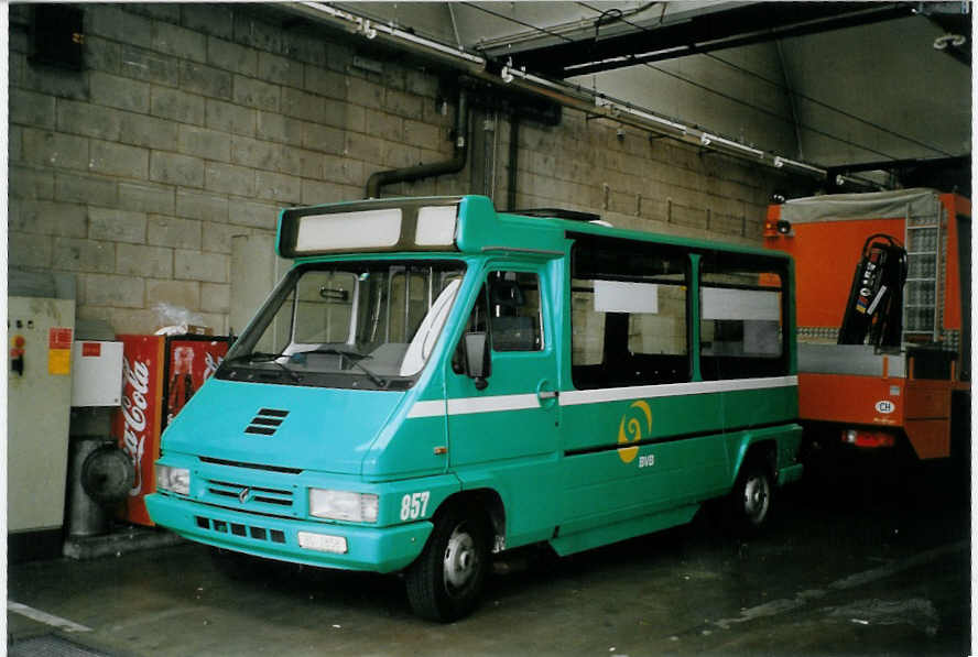 (069'708) - BVB Basel - Nr. 857/BS 2858 - Renault am 24. Juli 2004 in Basel, Garage Rankstrasse