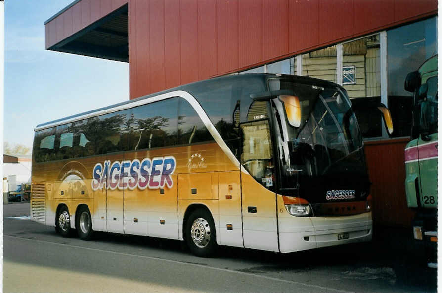 (072'605) - Sgesser, Wintersingen - Nr. 6/BL 6572 - Setra am 8. November 2004 in Langenthal, Calag