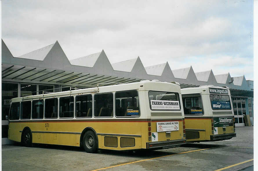 (072'701) - STI Thun - Nr. 58 - Saurer/R&J am 23. November 2004 in Thun, Garage