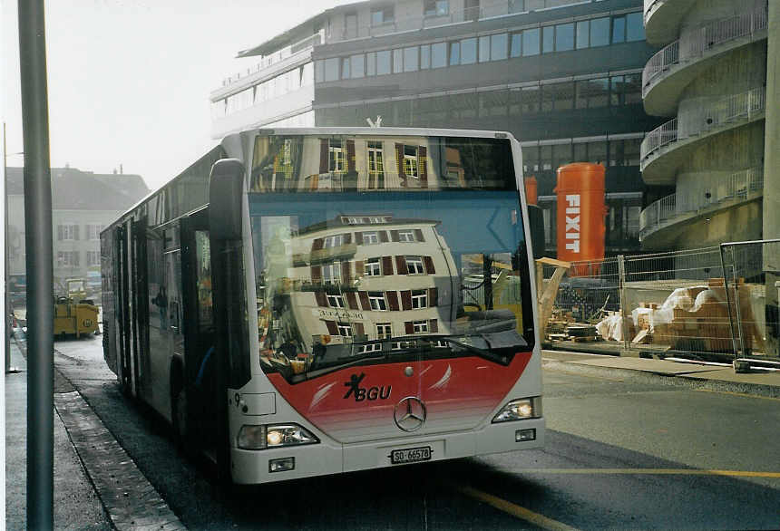 (072'728) - BGU Grenchen - Nr. 9/SO 66'578 - Mercedes am 27. November 2004 in Grenchen, Postplatz