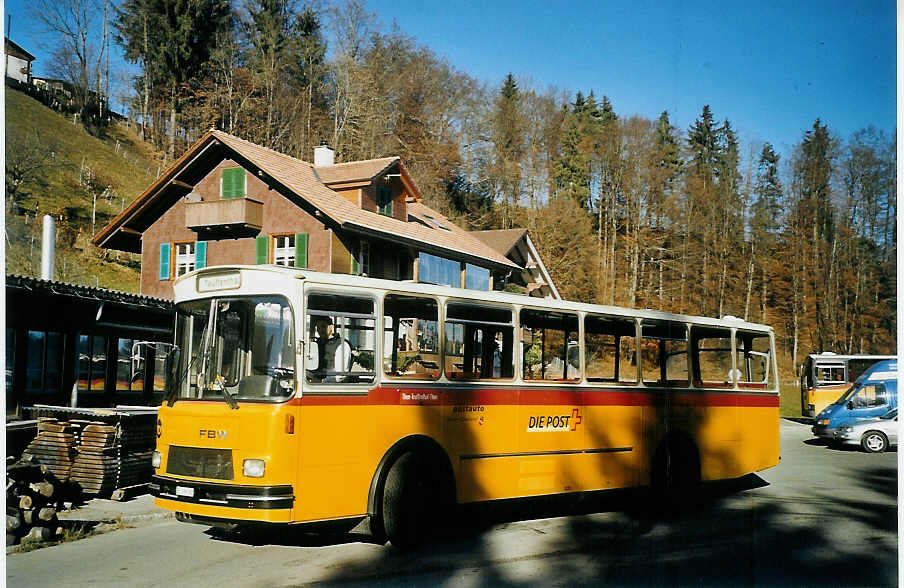 (073'105) - Burri, Teuffenthal - BE 336'192 - FBW/R&J am 12. Dezember 2004 in Teuffenthal, Garage