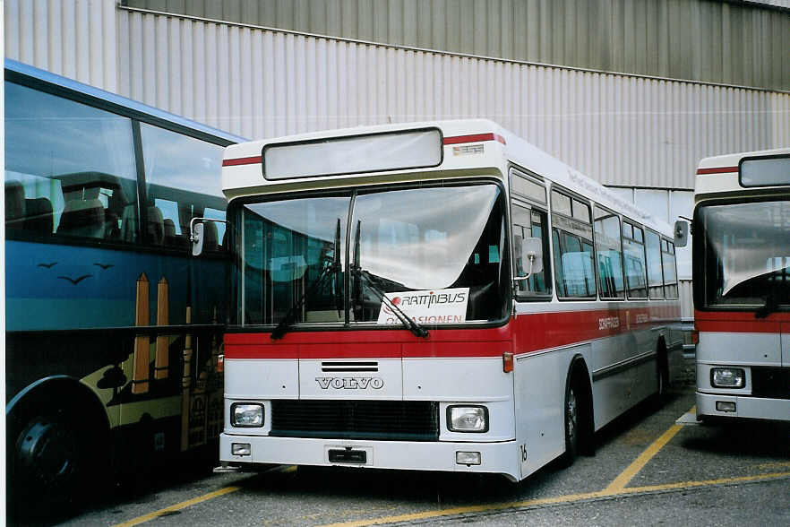 (075'802) - SB Schaffhausen - Nr. 16 - Volvo/Hess (ex RVSH Schaffhausen Nr. 6; ex ASS Schleitheim Nr. 6; ex Nr. 16) am 26. Mrz 2005 in Biel, Rattinbus