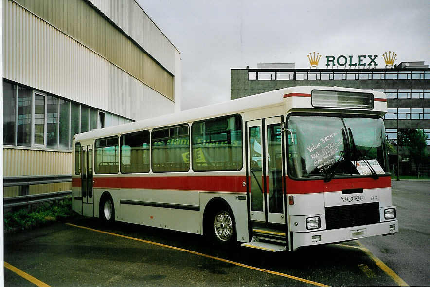 (076'530) - RVSH Schaffhausen - Nr. 2 - Volvo/Hess (ex Nr. 12) am 14. Mai 2005 in Biel, Rattinbus