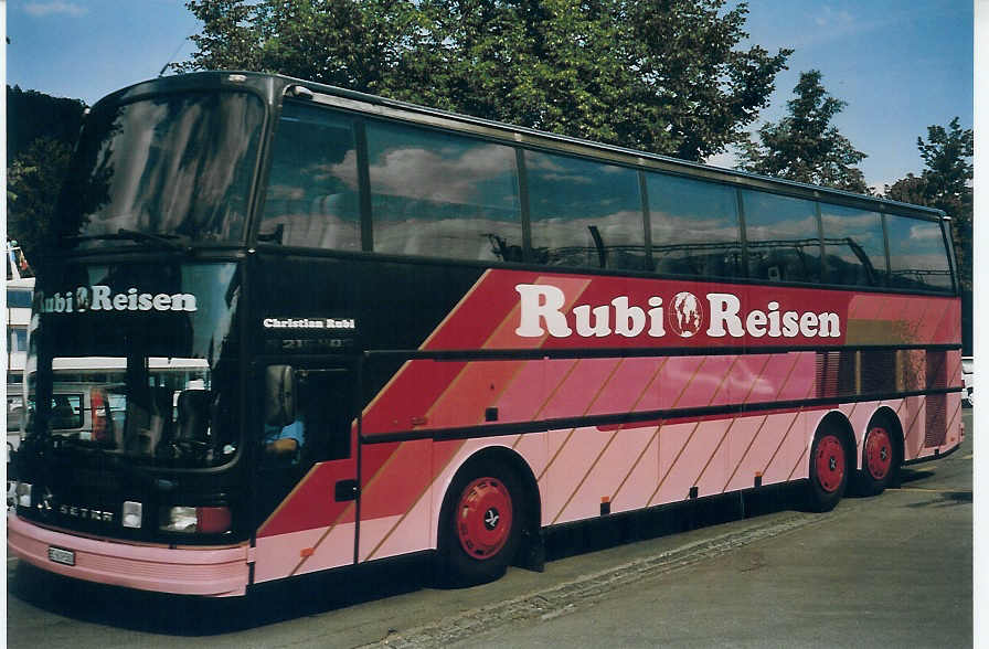 (077'403) - Rubi, Interlaken - BE 609'580 - Setra am 11. Juni 2005 in Thun, CarTerminal