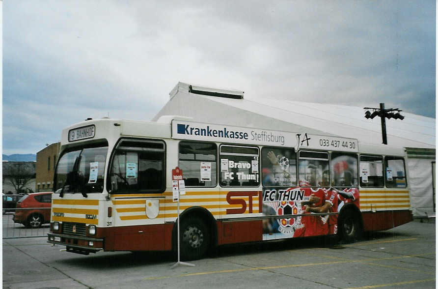 (081'428) - STI Thun - Nr. 31/BE 419'031 - Volvo/R&J (ex SAT Thun Nr. 31) am 4. November 2005 in Thun, Expo