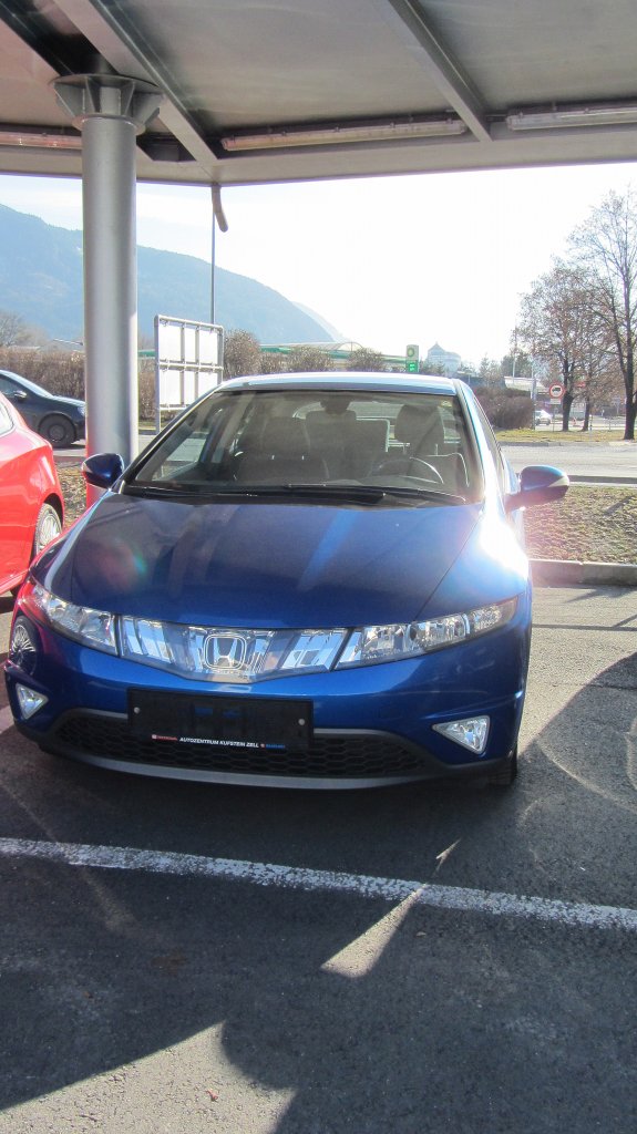 Honda Civic in Kufstein am 10.3.2012.