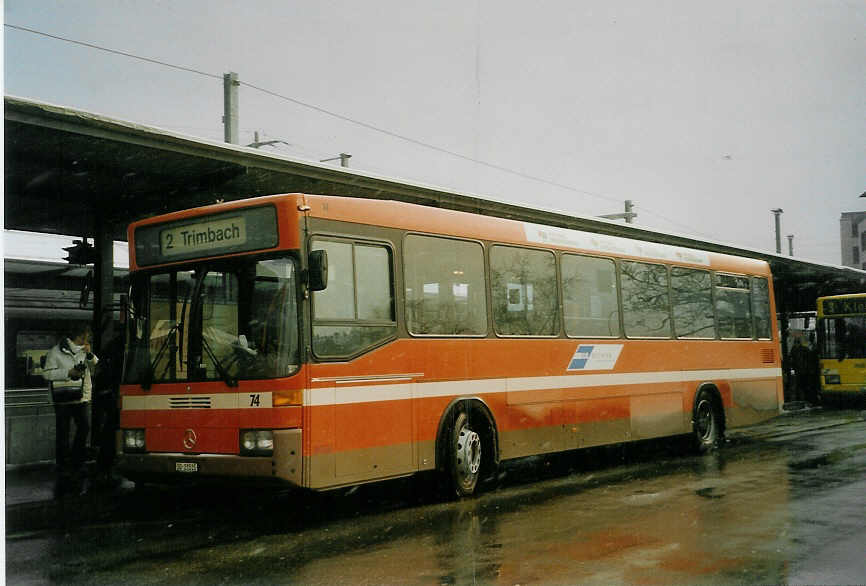 (082'308) - BOGG Wangen b.O. - Nr. 74/SO 21'515 - Mercedes/Hess (ex SOO Olten Nr. 74) am 29. Dezember 2005 beim Bahnhof Olten