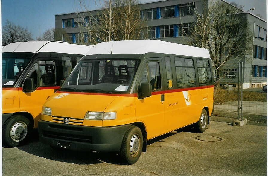 (084'012) - CarPostal Vaud-Fribourg - Peugeot am 19. Mrz 2006 in Yverdon, Garage