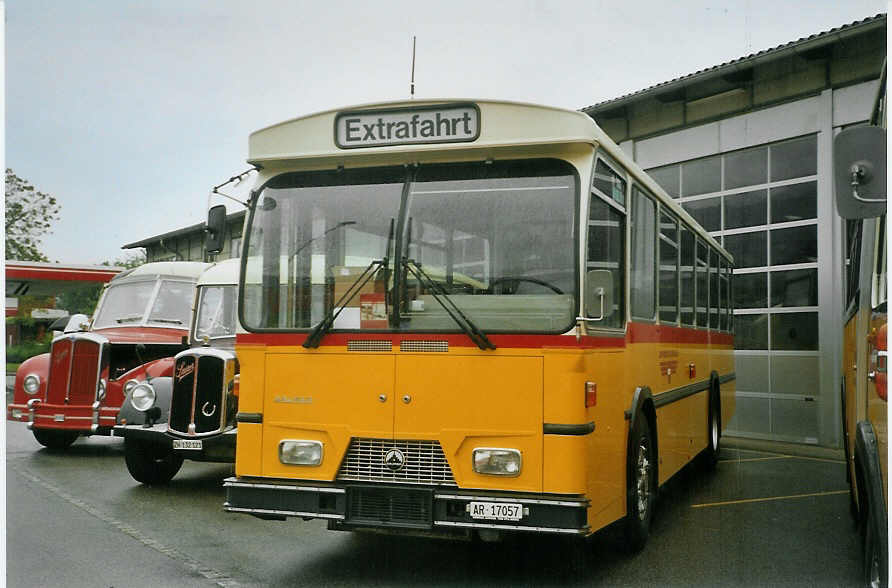 (085'318) - Osthues, Teufen - Nr. 15/AR 17'057 - Saurer-Leyland/Hess (ex AVG Grindelwald Nr. 15; ex RhV Altsttten Nr. 42) am 20. Mai 2006 in Bellach, Hess