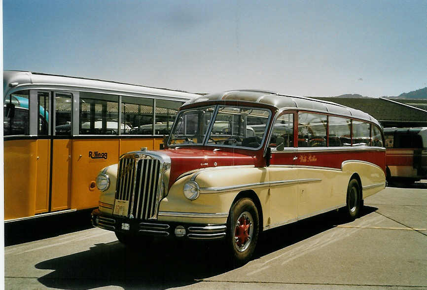 (086'415) - Rllin, Hirzel - FBW/FHS (ex Flckiger, Rickenbach; ex Rieben, Aesch; ex Pfister, Thrnen) am 18. Juni 2006 in Hinwil, AMP