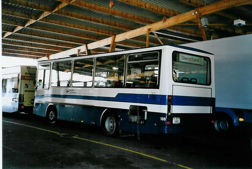 (086'723) - ZVB Zug - Nr. 135/ZG 3393 - NAW/Hess (ex Nr. 43) am 18. Juni 2006 in Zug, Garage