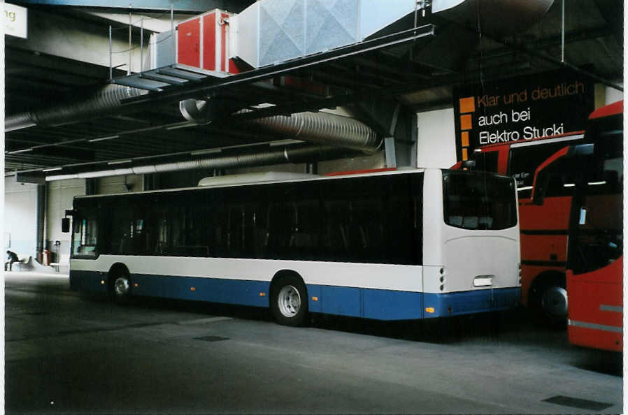 (087'319) - AFA Adelboden - Nr. 54/BE 611'056 - Neoplan (ex VBZ Zrich Nr. 243) am 23. Juli 2006 im Autobahnhof Adelboden